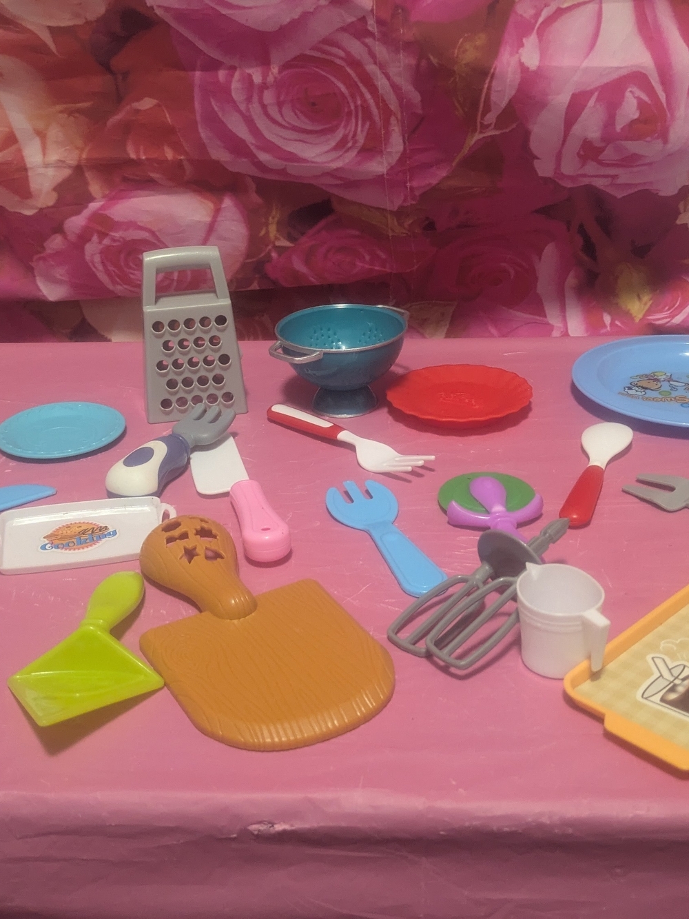 Kids Play Kitchen Utensil Set - Pink, Blue, Red, Green